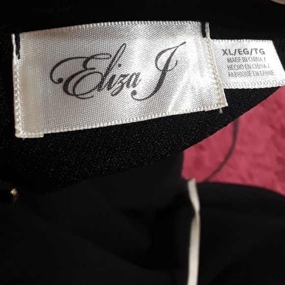 #00056.Classy Eliza Dress - Picture 5 of 14